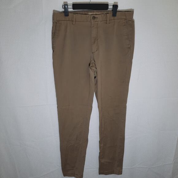 Banana Republic Lived-In Chino Pants 35x36 Athletic Fit Khaki Stretch Casual - Picture 1 of 7
